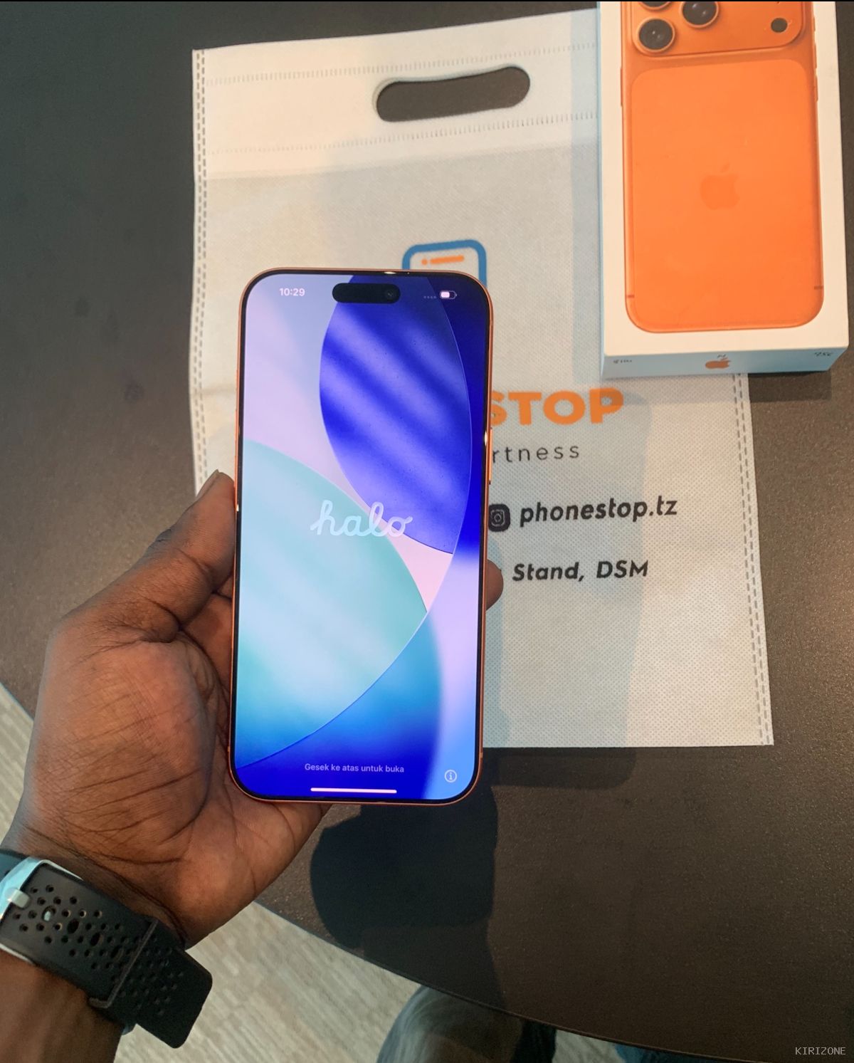 iPhone 17 Pro Max - Image 1