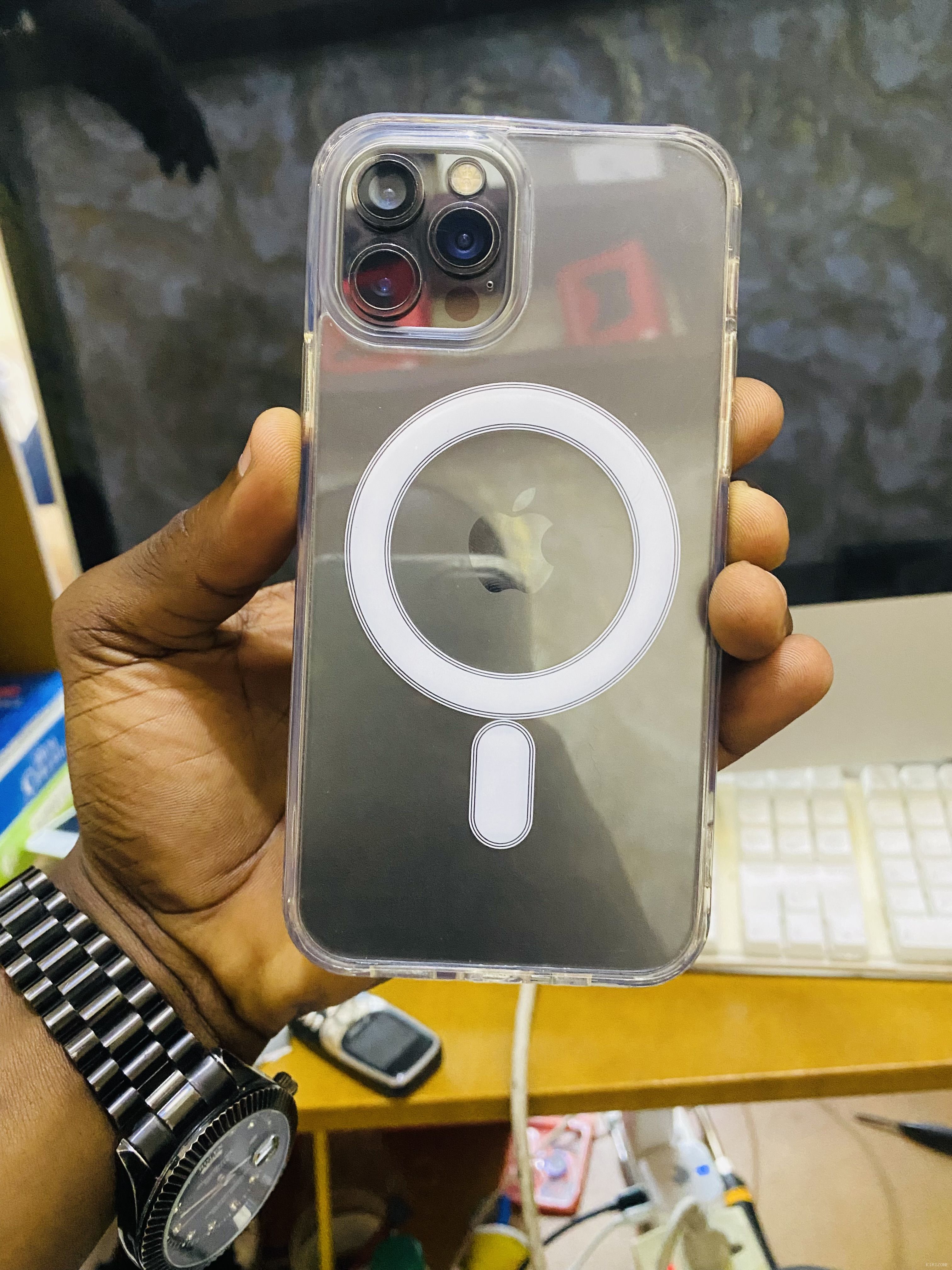 iPhone 12pro